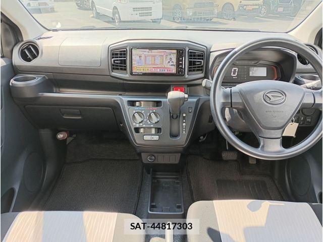 Daihatsu MIRA ES 2017-08 8208796-6