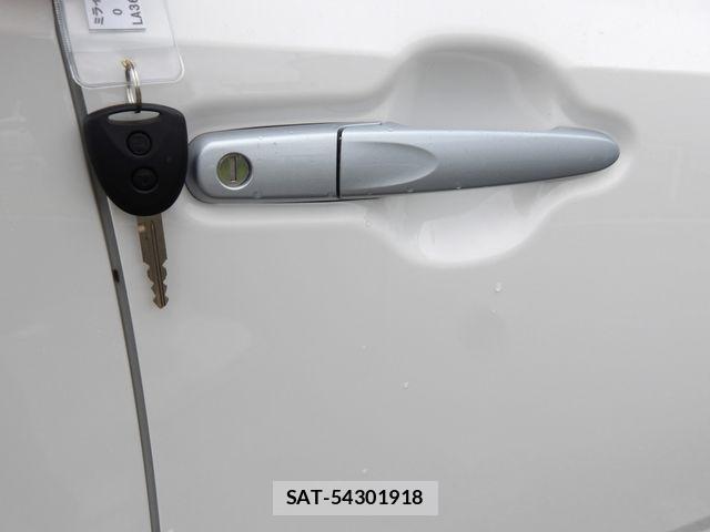 Daihatsu MIRA ES 2021-06 8666549-5