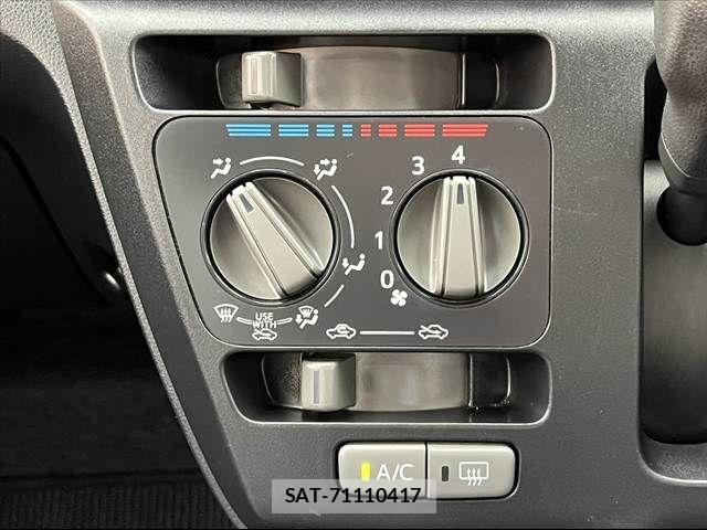 Daihatsu MIRA ES 2018-06 8660337-5