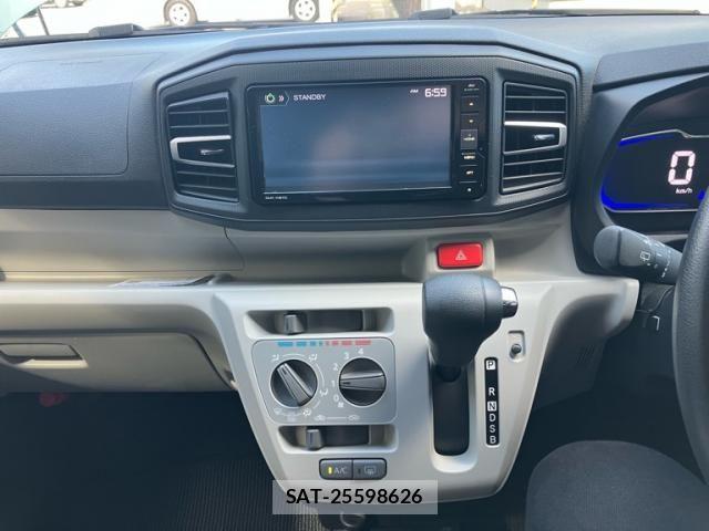 Daihatsu MIRA ES 2017-10 8781094-19