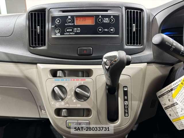 Daihatsu MIRA ES 2017-03 8796723-20