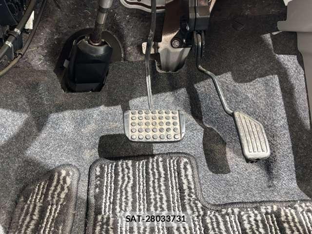 Daihatsu MIRA ES 2017-03 8796723-23