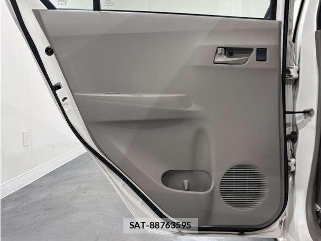 Daihatsu MIRA ES 2014-07 8880876-25