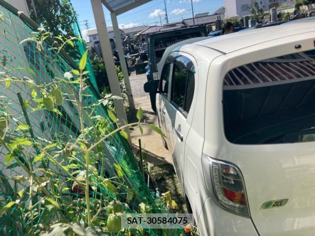 Daihatsu MIRA ES 2014-08 8883958-4