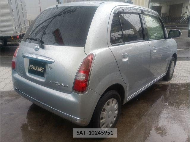 Daihatsu MIRA 2005-04 5872585-1