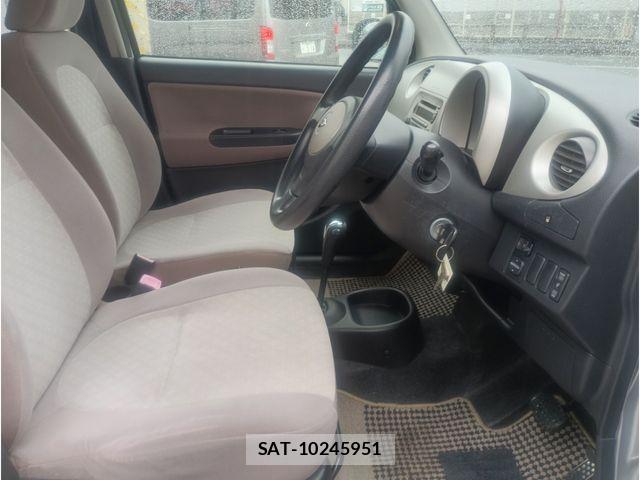 Daihatsu MIRA 2005-04 5872585-5