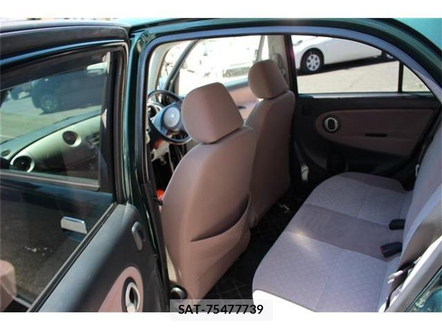 Daihatsu MIRA 2005-05 6752439-27