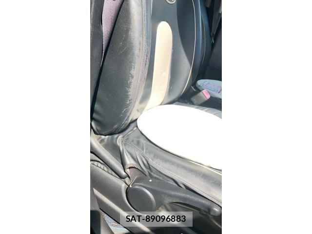 Daihatsu MIRA 2005-03 7059668-23