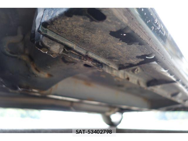 Daihatsu MIRA 2004-11 7328492-17