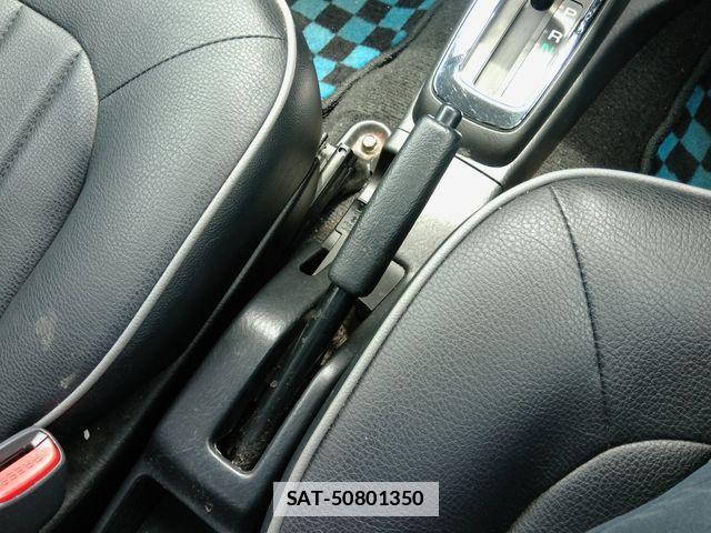 Daihatsu MIRA 2004-05 7877906-24