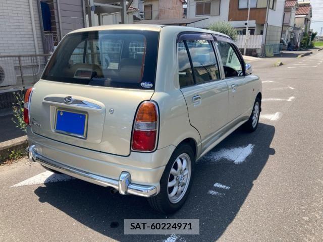 Daihatsu MIRA 2003-02 8131318-1