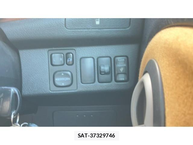 Daihatsu MIRA 2007-06 8230893-16