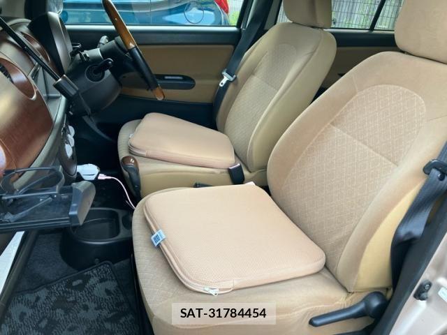 Daihatsu MIRA 2006-10 8336849-13