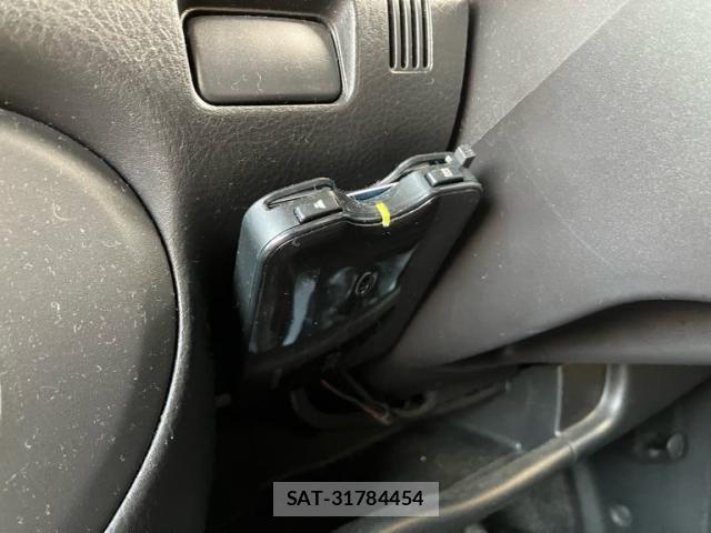 Daihatsu MIRA 2006-10 8336849-20