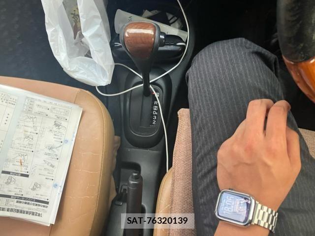 Daihatsu MIRA 2007-08 8367134-17