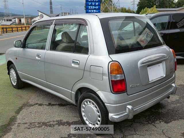 Daihatsu MIRA 2001-04 8830455-7