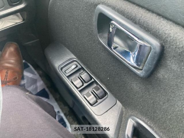 Daihatsu MIRA 2003-09 8849928-19