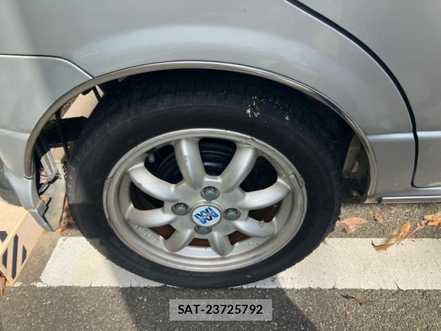 Daihatsu MIRA 2003-01 8883960-5