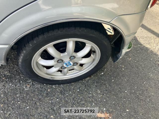 Daihatsu MIRA 2003-01 8883960-8