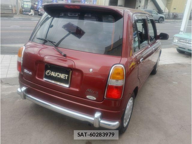 Daihatsu MIRA 2000-01 4969332-1