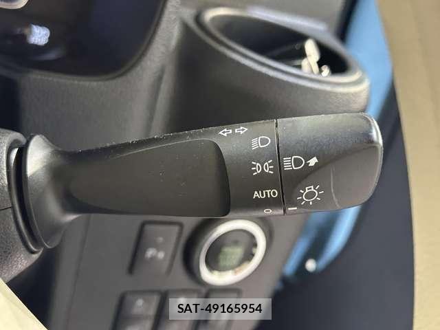Daihatsu MIRA 2019-03 5872611-12