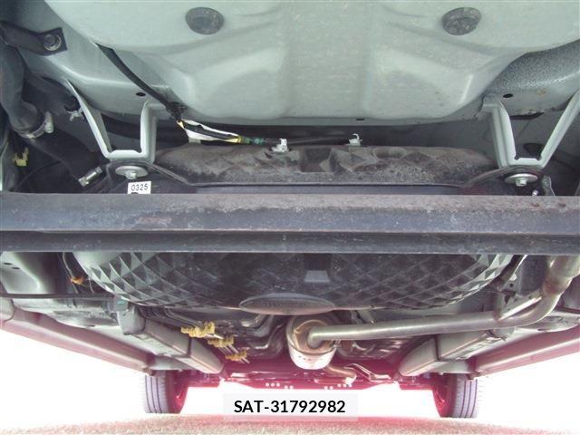 Daihatsu MIRA 2020-03 8100524-26