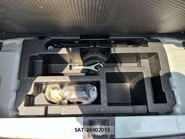 Daihatsu MIRA 2022-07 8208805-14