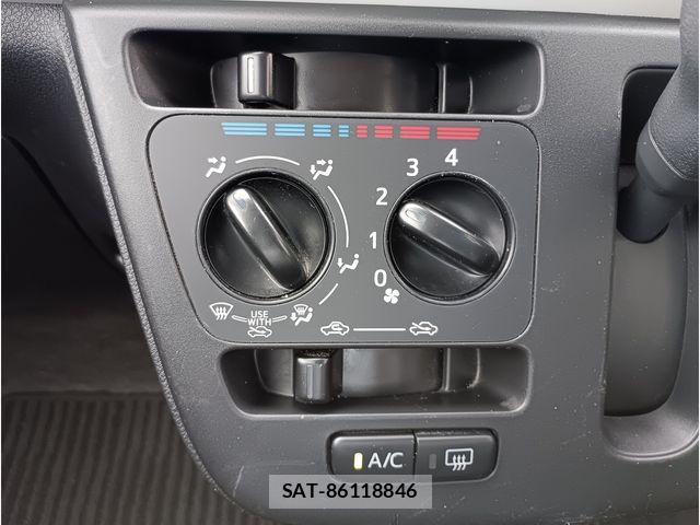 Daihatsu MIRA 2018-08 8413700-5