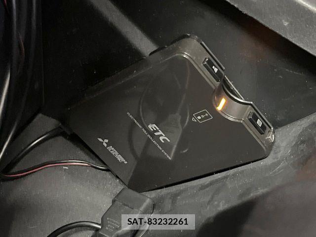 Daihatsu MIRA 2018-06 8883962-3