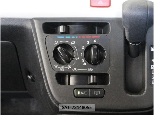 Daihatsu MIRA 2018-07 7903023-17