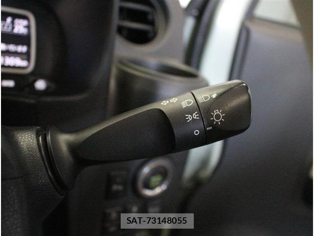 Daihatsu MIRA 2018-07 7903023-22