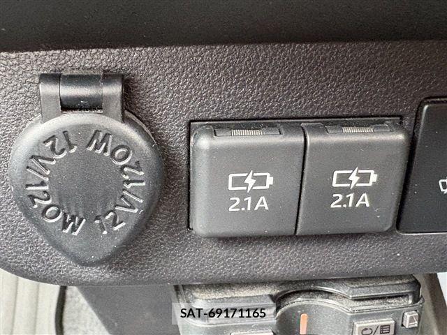 Daihatsu MIRA 2019-06 8036860-26
