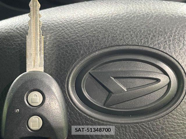 Daihatsu MIRA 2015-01 7272383-4