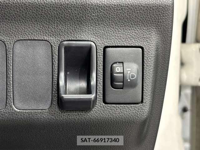 Daihatsu MIRA 2017-02 8074675-24