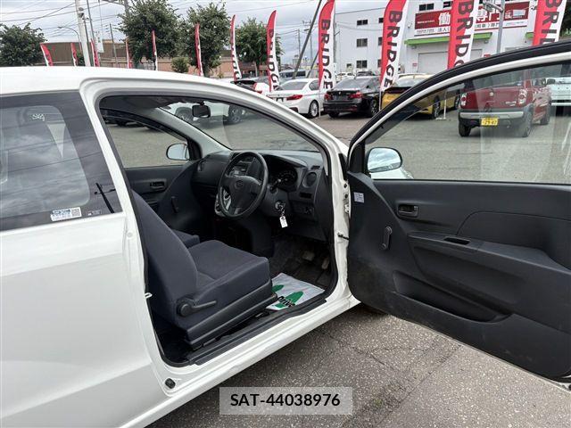 Daihatsu MIRA 2018-02 8796731-7
