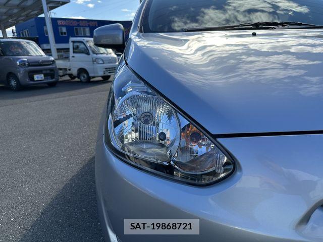 Mitsubishi MIRAGE 2012-10 1258035-9