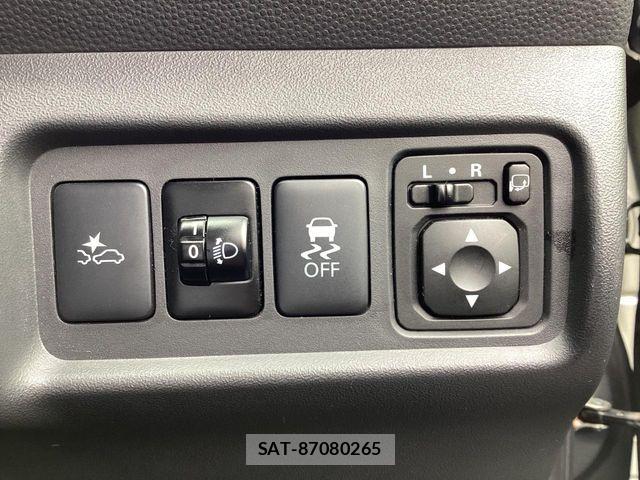 Mitsubishi MIRAGE 2017-03 6676980-2