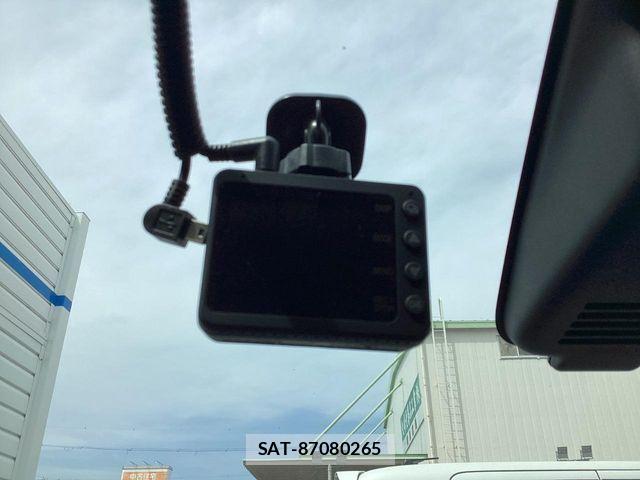 Mitsubishi MIRAGE 2017-03 6676980-5