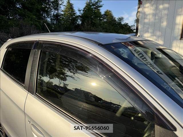 Mitsubishi MIRAGE 2019-06 6752441-29