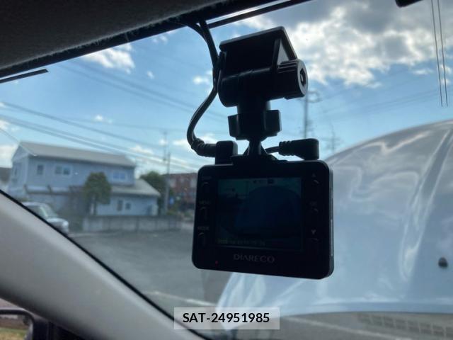 Mitsubishi MIRAGE 2019-04 6909218-26