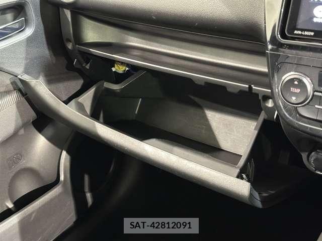 Mitsubishi MIRAGE 2022-01 7328513-23