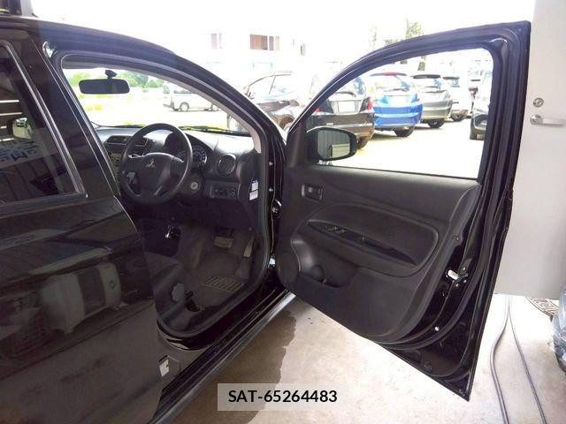 Mitsubishi MIRAGE 2012-10 7358813-22