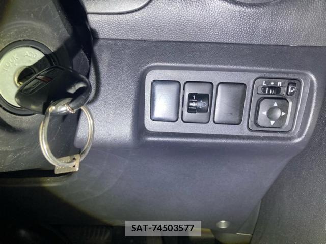Mitsubishi MIRAGE 2013-06 7358811-19