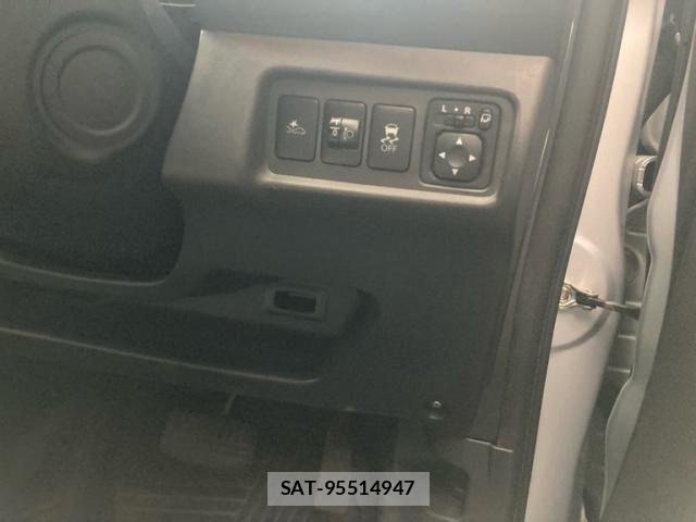 Mitsubishi MIRAGE 2017-08 7725926-13