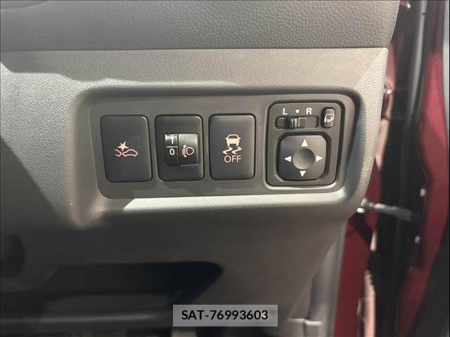 Mitsubishi MIRAGE 2018-01 8036865-5