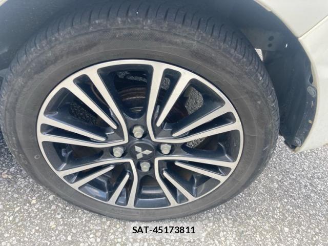 Mitsubishi MIRAGE 2016-11 8074674-11