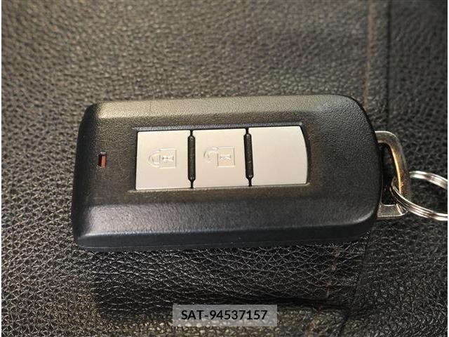 Mitsubishi MIRAGE 2021-04 8336850-16