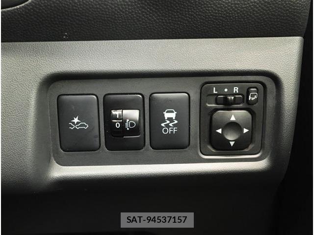 Mitsubishi MIRAGE 2021-04 8336850-8