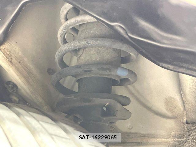 Mitsubishi MIRAGE 2013-04 8371884-19