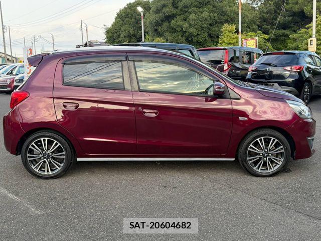 Mitsubishi MIRAGE 2017-01 8562748-17